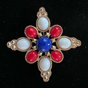 Vintage Sarah Coventry patriotic red, white & blue cabochon brooch gold toned